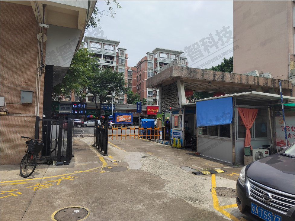 广州番禺荷雨居智能停车系统升级改造